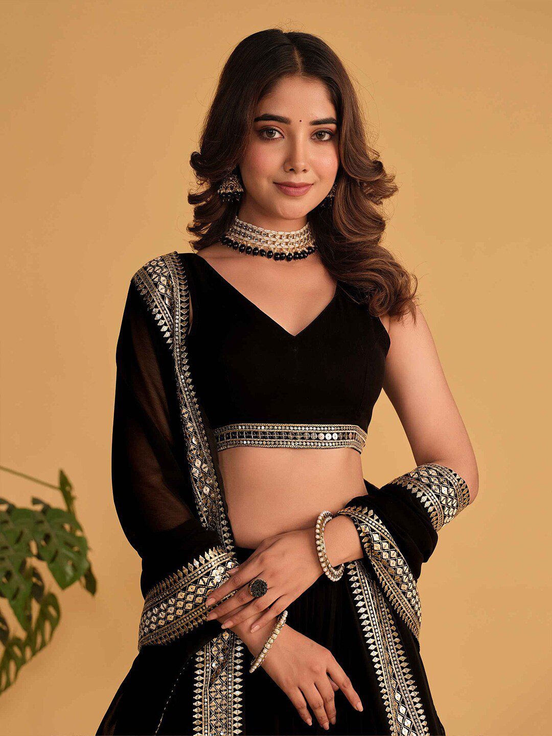 Eloriya Kalavati's Black Lehenga Choli | Eloriya India