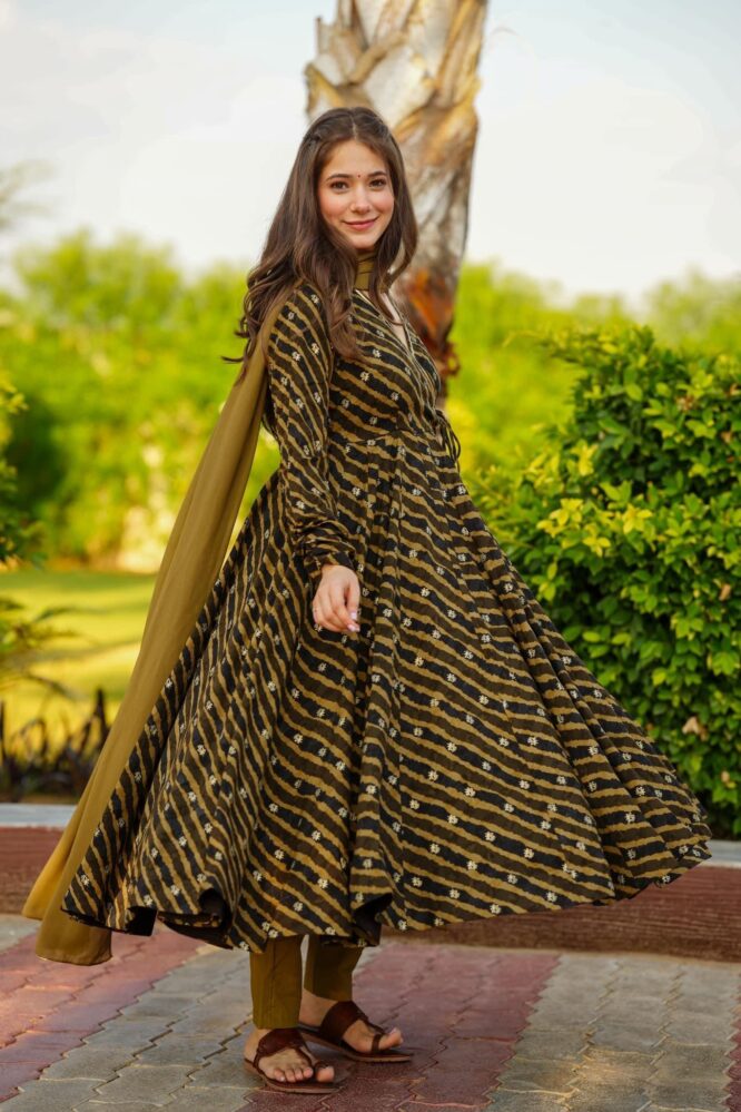 Eloriya Danica Masterd Green Coloured Suit - XS | Eloriya India