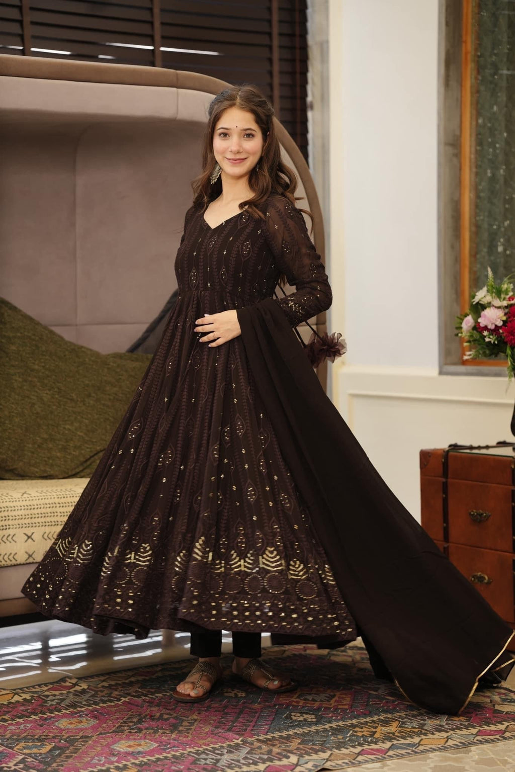 Eloriya Sanaya's' Black Or Red Suit Set - 101 - XS [34] | Eloriya India