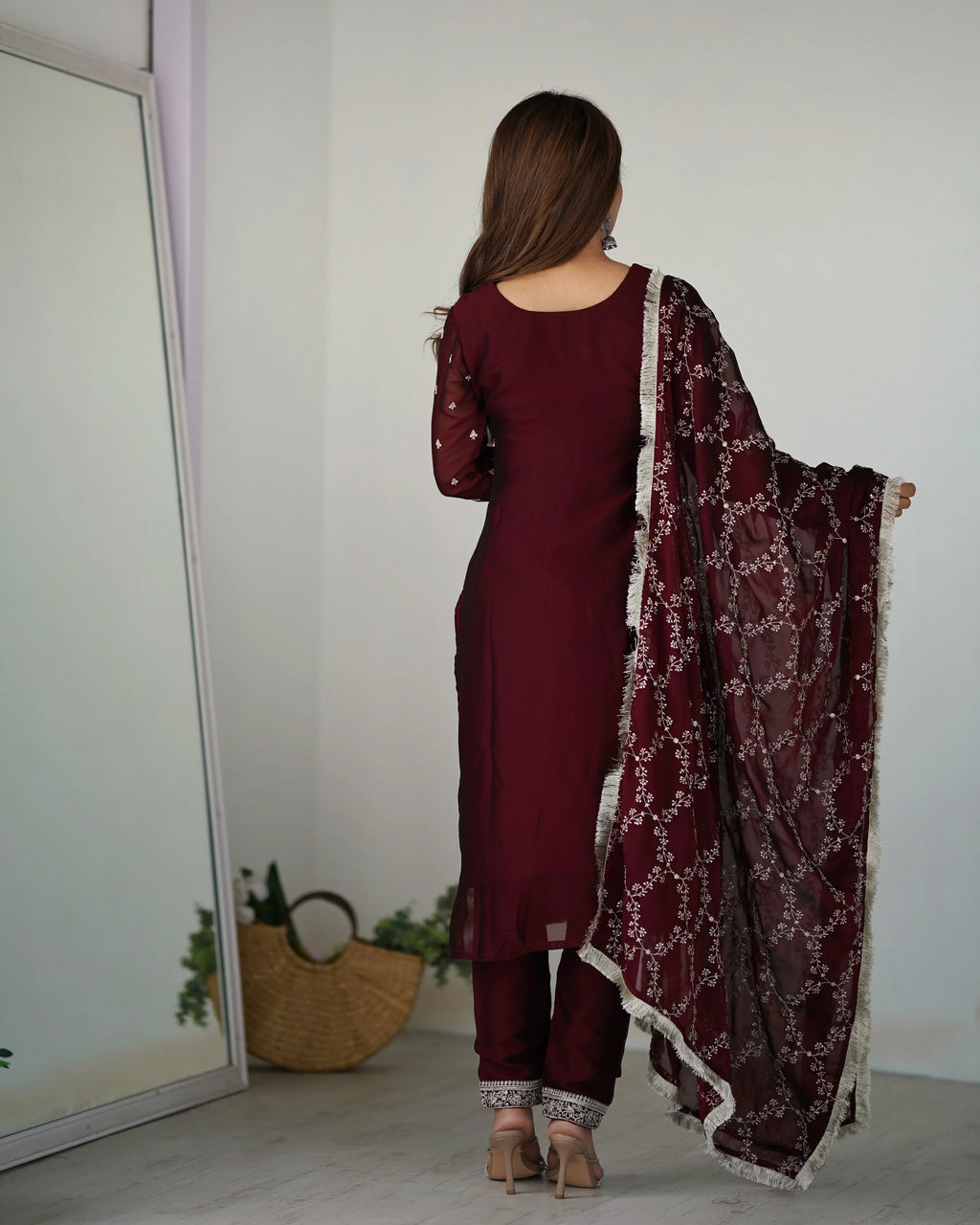 Eloriya Maroon Color Premium Quality Suit Set Dt -273 - MEHROON | Eloriya India