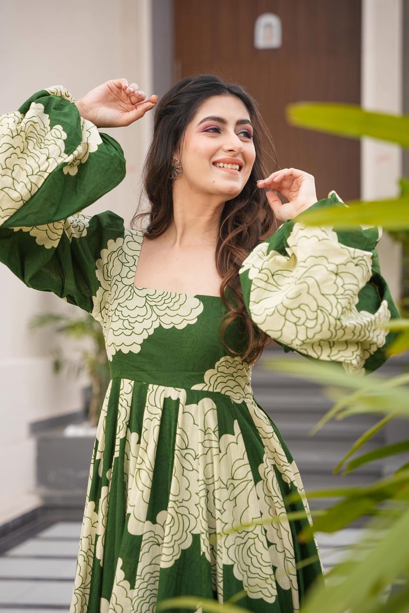 Eloriya Vaanya 's Premium Designer Gown - XL [42] | Eloriya India