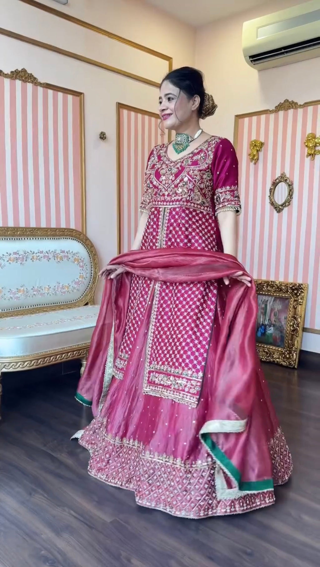 Eloriya Shahi Gulzar Heavy Embroidered Lehenga Suit Set - L [40] | Eloriya India