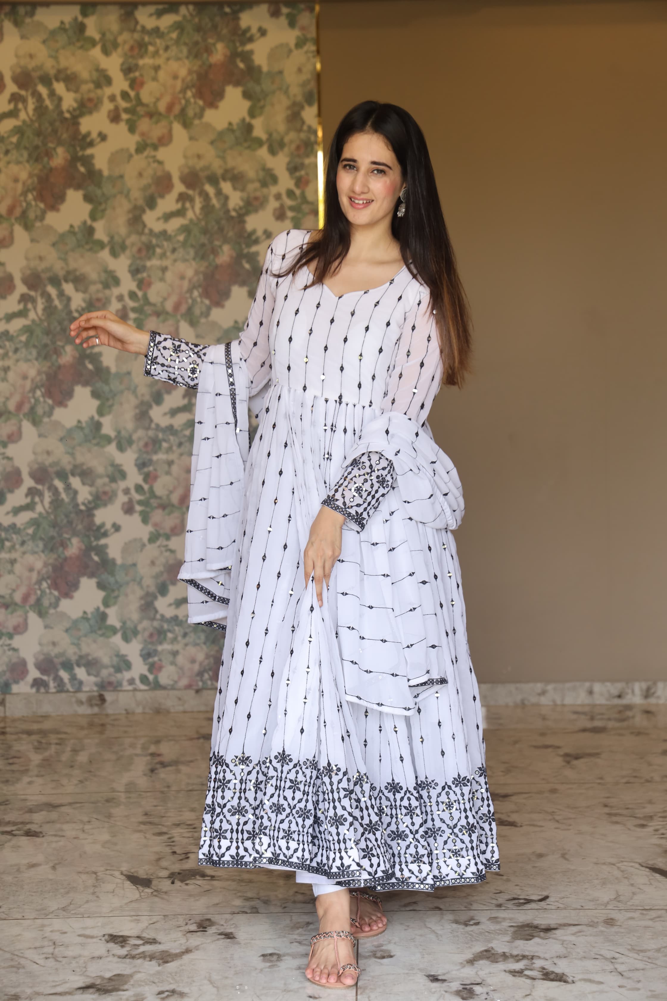 Eloriya Aditi's White Anarkali Suit Set - S [36] | Eloriya India