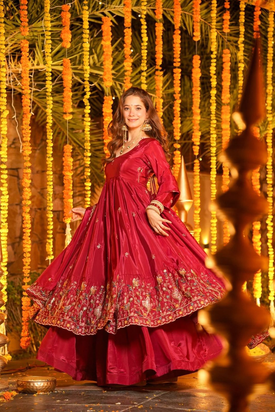 Eloriya Ravisha Floral Anarkali Anarkali Suit Set - M [38] | Eloriya India