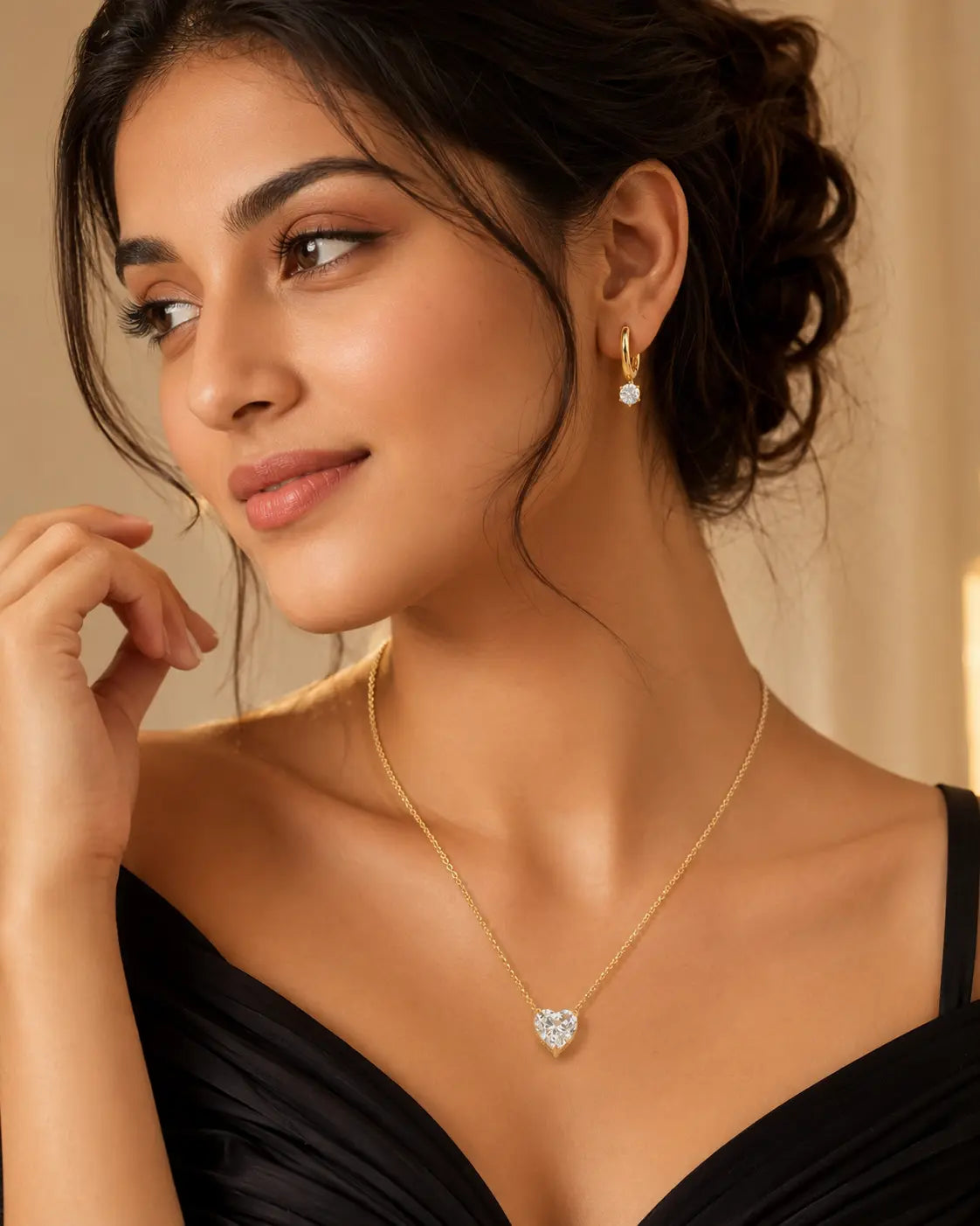 ELORIYA Diamond Heart Duo Jewellery Set – Gold-Tone Necklace & Hoop Earrings