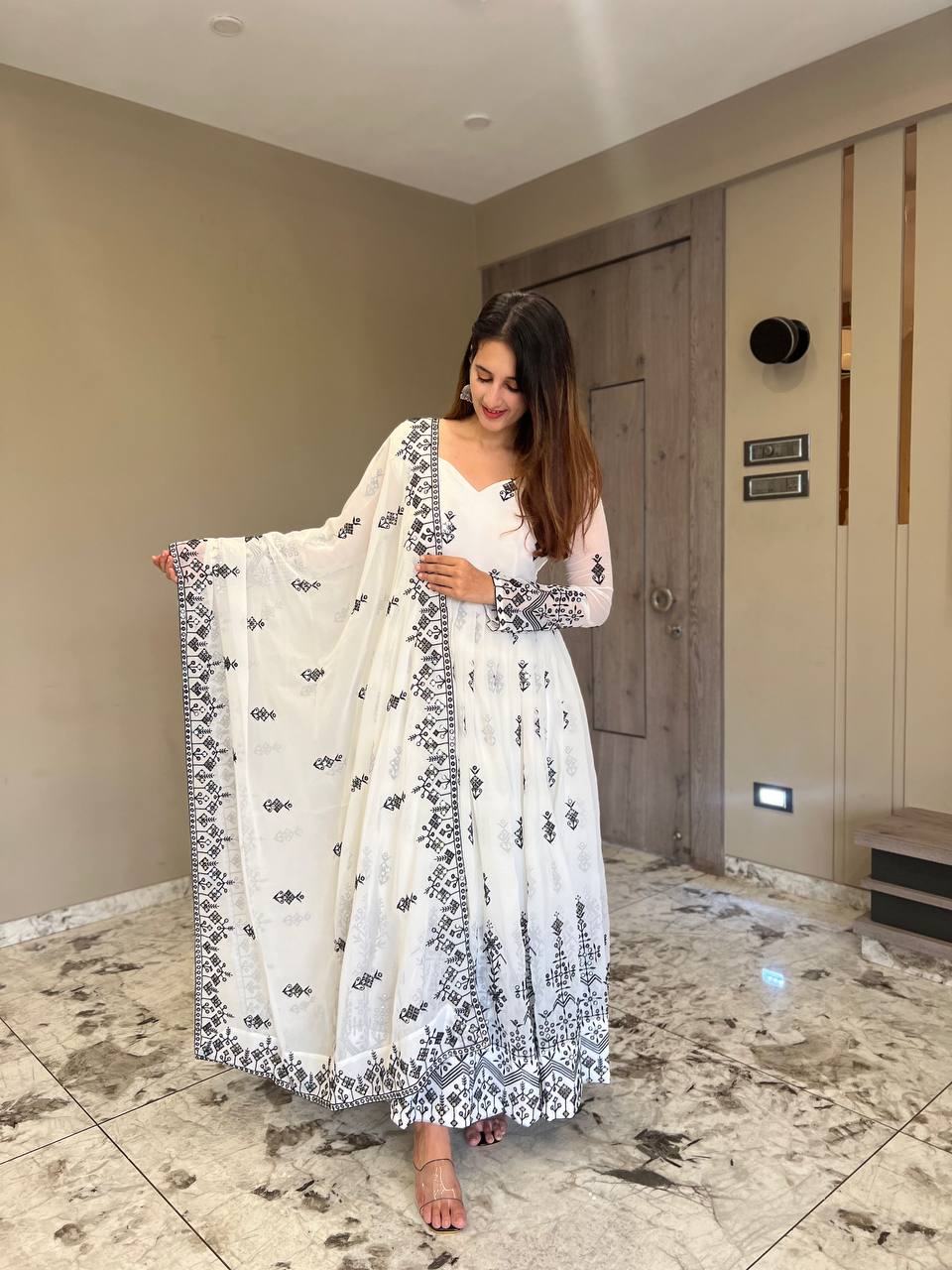 Eloriya White Design Premium Anarkali Suit Set - S [36] | Eloriya India