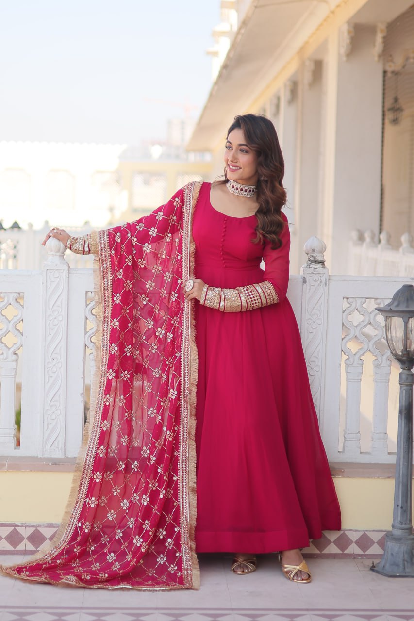 Eloriya Pink Colour Readymade Alia Cut Gown With Dupatta Set-Kka-1070 - XL(42'') | Eloriya India
