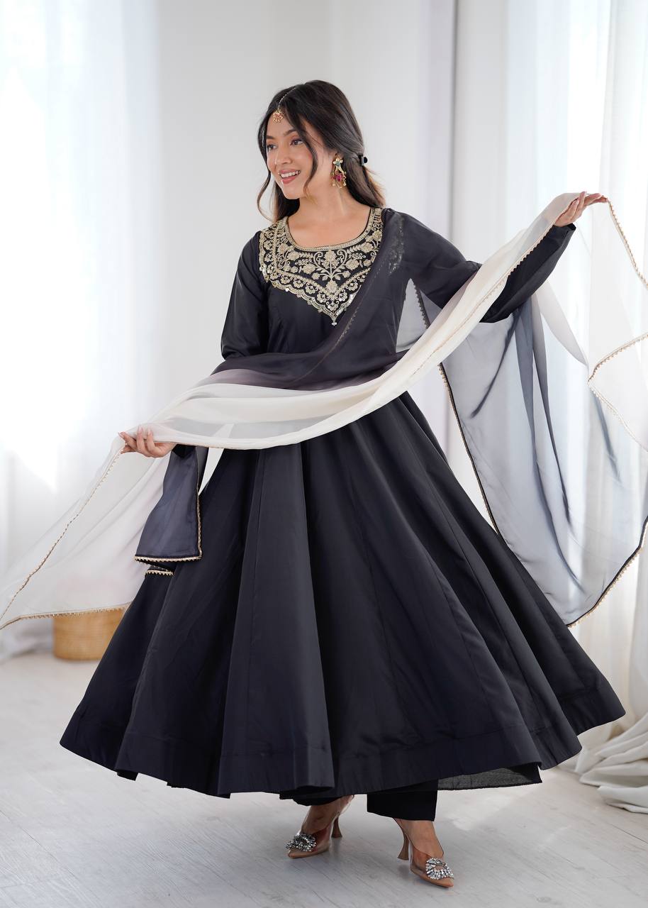 Eloriya Premium Black Embroidered French Crepe Anarkali Suitset | Eloriya India
