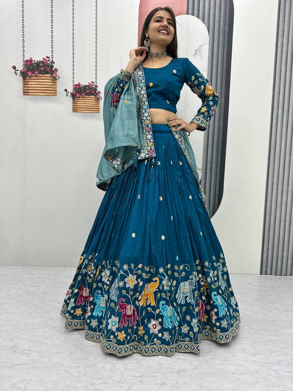 Eloriya Premium Quality Heavy Traditional Lehenga Choli - L | Eloriya India