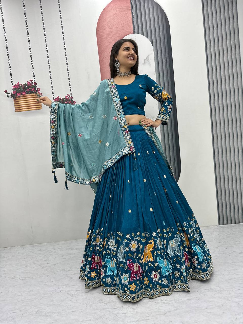 Eloriya Premium Quality Heavy Traditional Lehenga Choli - M | Eloriya India