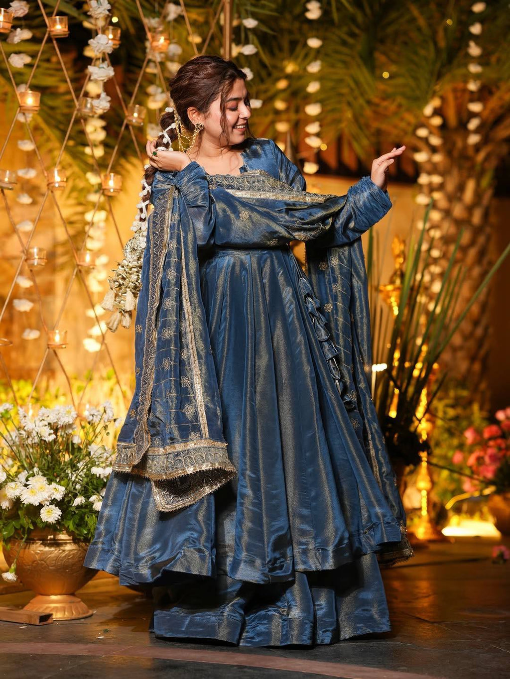Eloriya Cosmo Anarkali Premium Suit Set - L [40] | Eloriya India