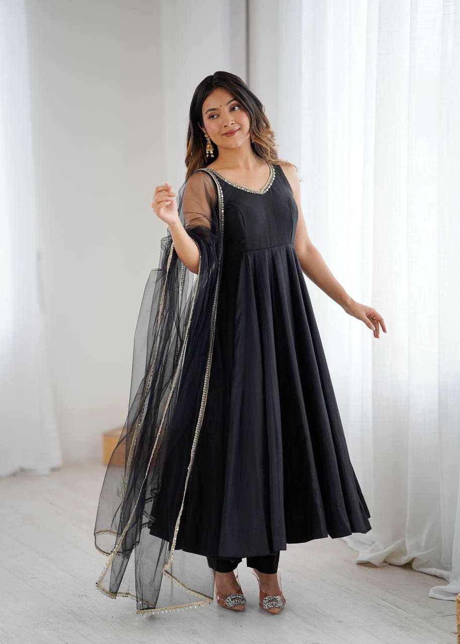 Eloriya Kiyara Black Color Anarkali Suit Set [Sleeves Fabric Attached] - M [38] | Eloriya India