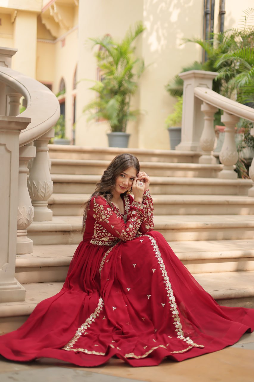 Eloriya Payal's Blooming Gown With Sequins-Multi Embroidered Work L9195 | Eloriya India