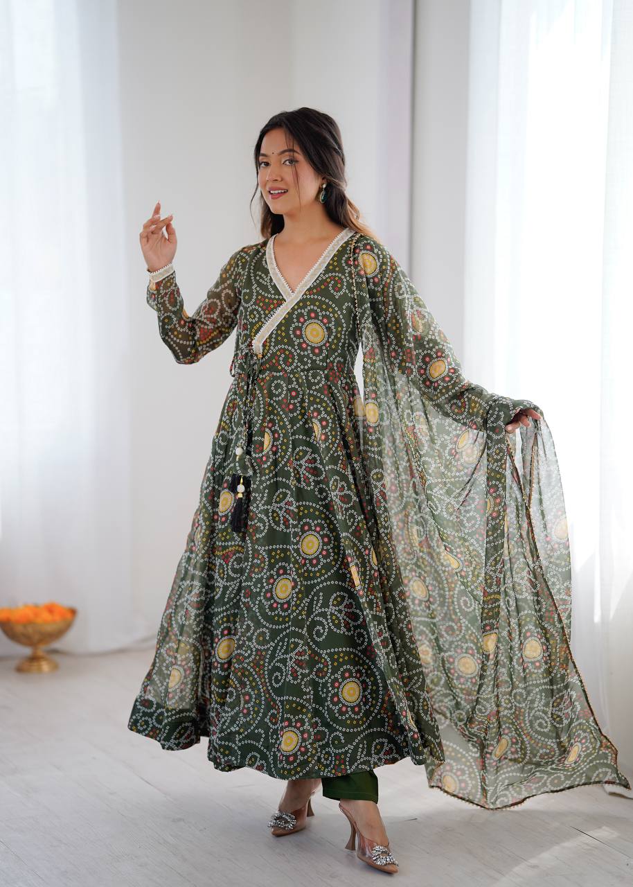 Eloriya Flowy Printed Georgette Anarkali Suit Set - L [40] | Eloriya India