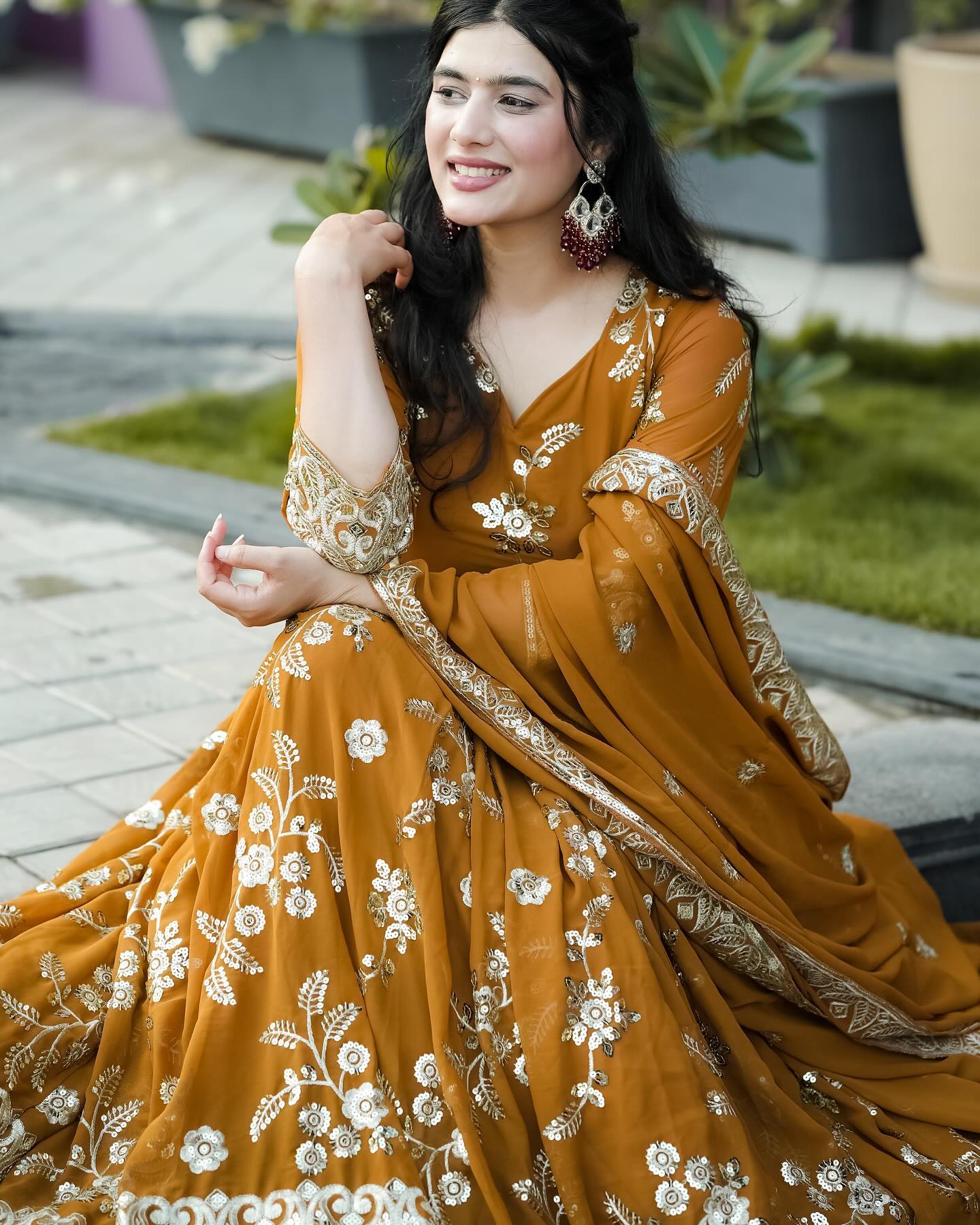 Eloriya Siya's Mustured Suit Set 146 | Eloriya India